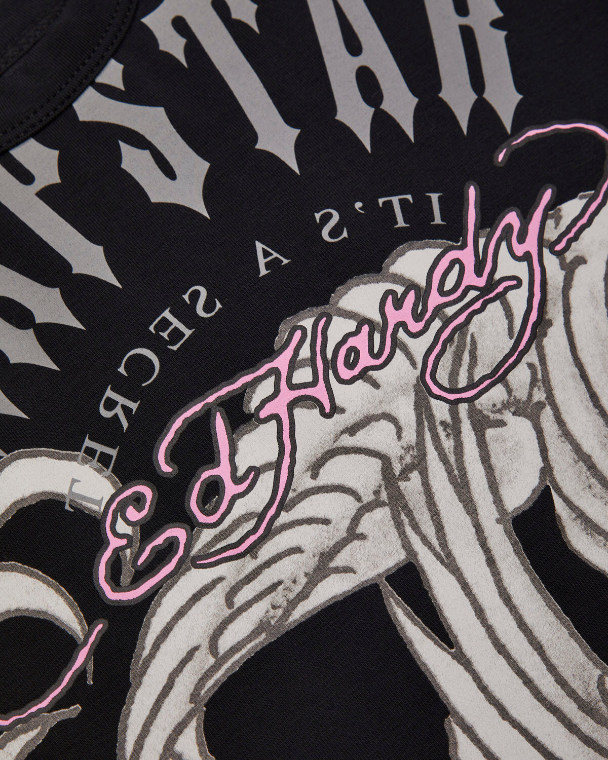 Black Women's Trapstar x Ed Hardy Vests UK | 67910-WHDF