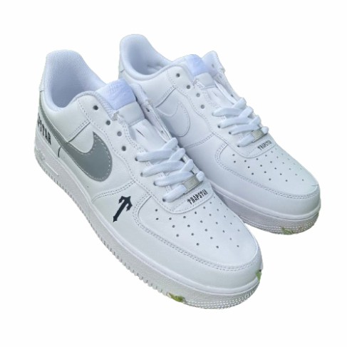 White Men\'s Trapstar Shoes UK | 36748-ZIDX