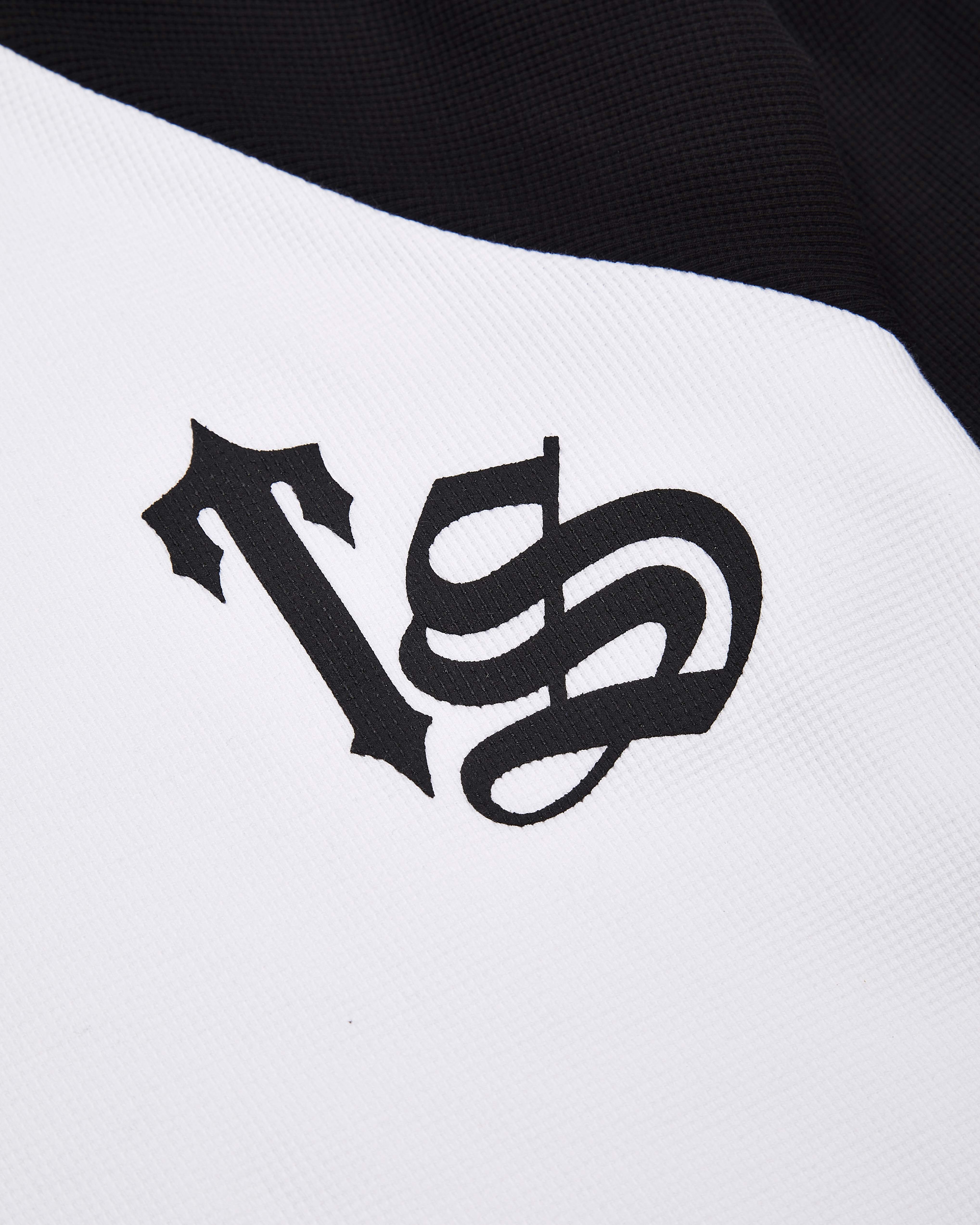 White / Black Men's Trapstar Script Waffle LS Sweatshirts UK | 65107-KYJE